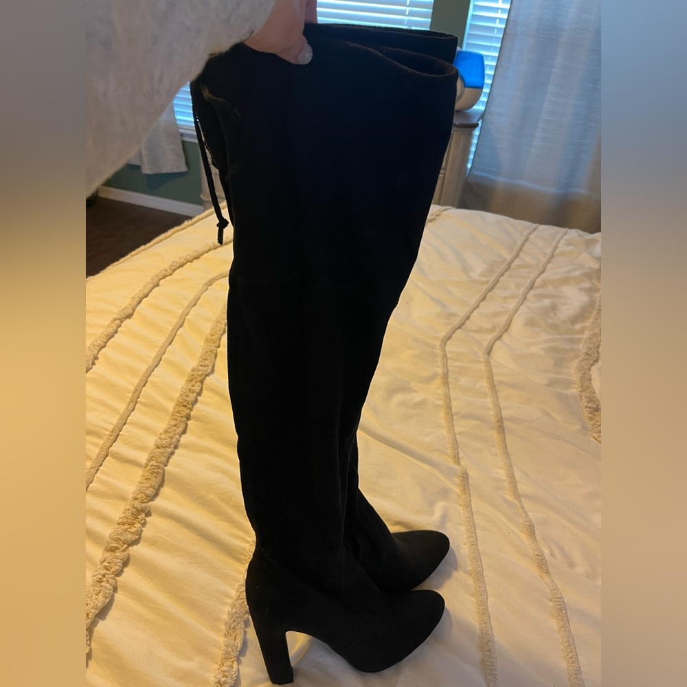Black knee high boots